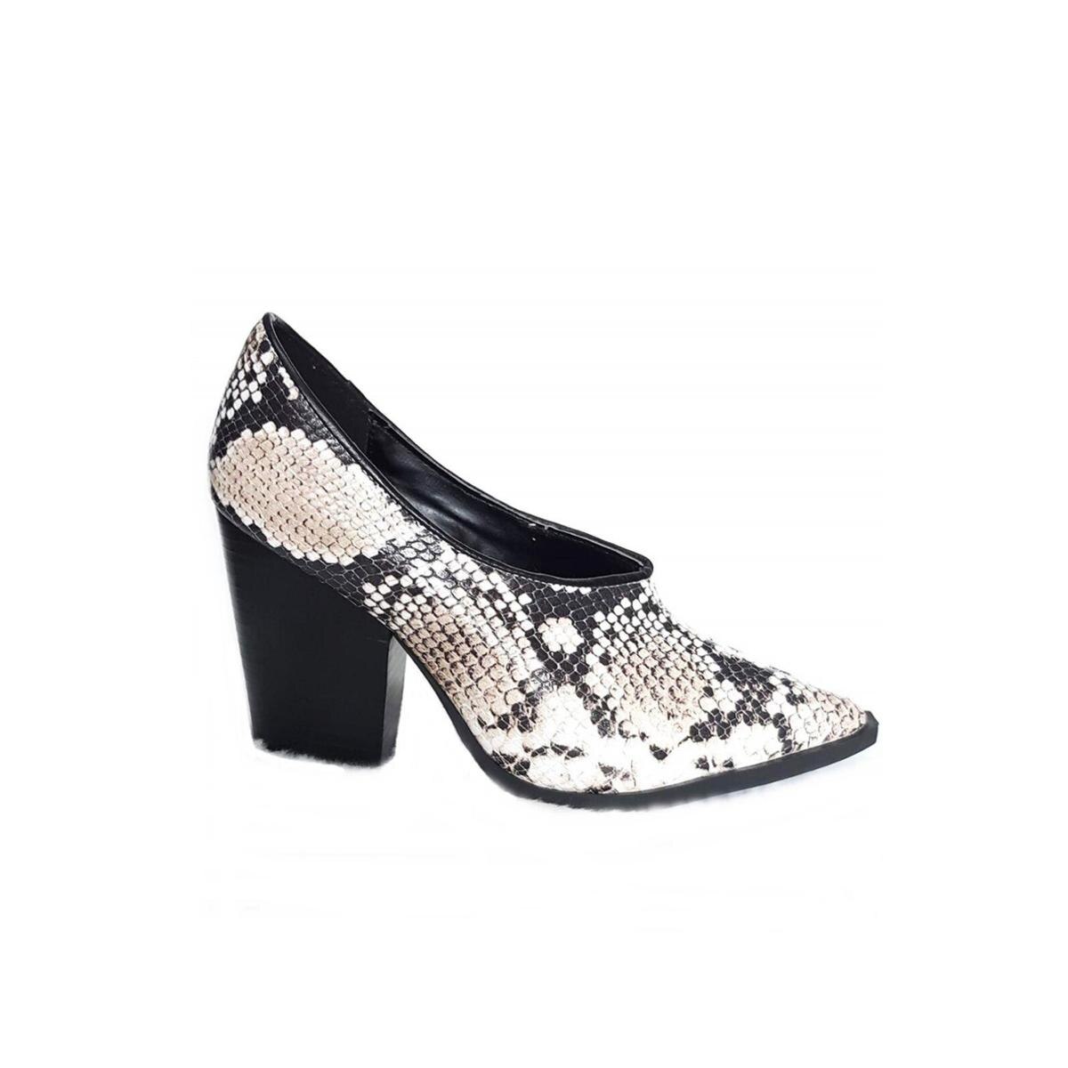 scarpin animal print salto grosso