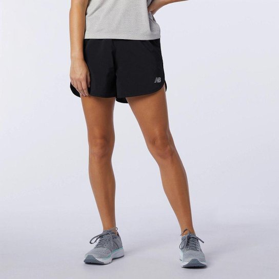 Short 5IN New Balance Accelerate Feminino - Preto Menor preço em Short 5IN New Balance Accelerate Feminino - Preto
