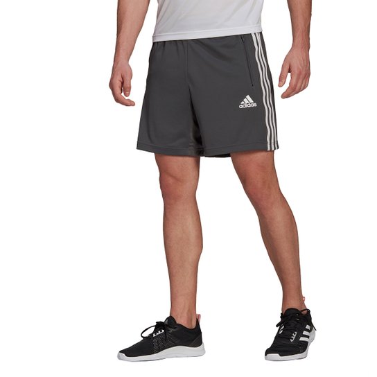 Short Adidas D2M 3 Listras Masculino - Cinza+Branco Menor preço em Short Adidas D2M 3 Listras Masculino - Cinza+Branco