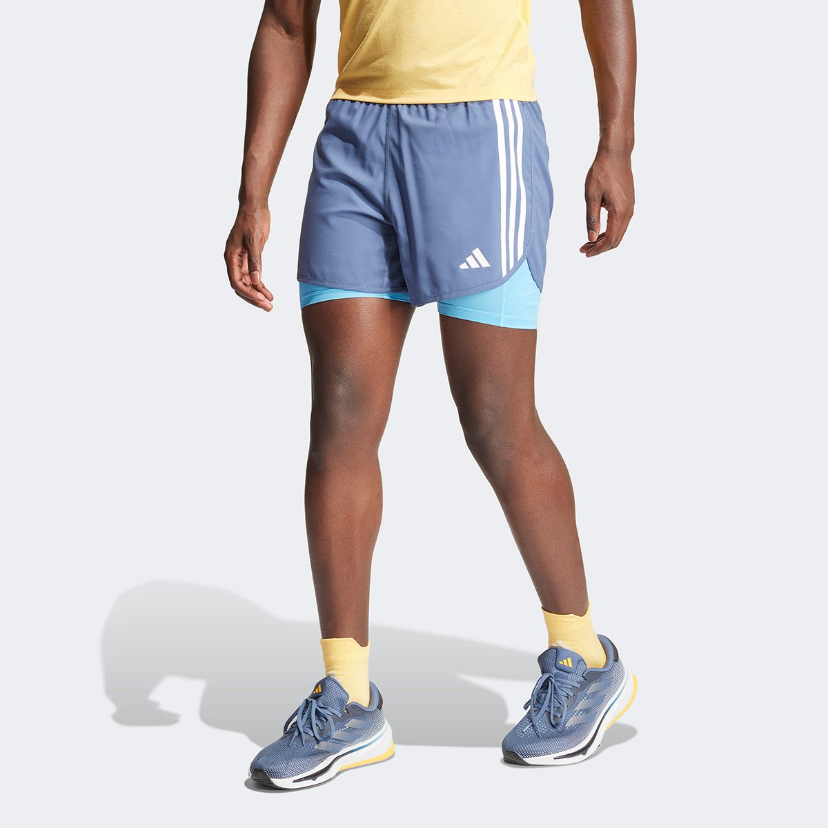 Short Adidas Own The Run Excite 3 Stripes 2 in 1 Masculino Menor preço em Short Adidas Own The Run Excite 3 Stripes 2 in 1 Masculino