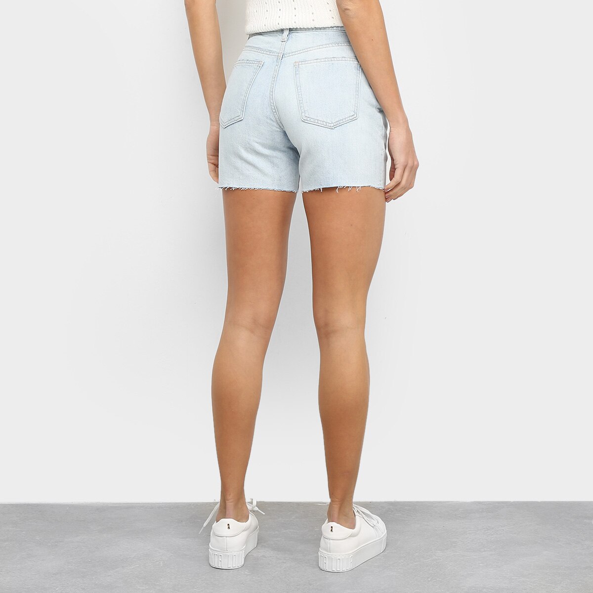 Short Jeans GAP Cintura Média Destroyed Feminino - 1
