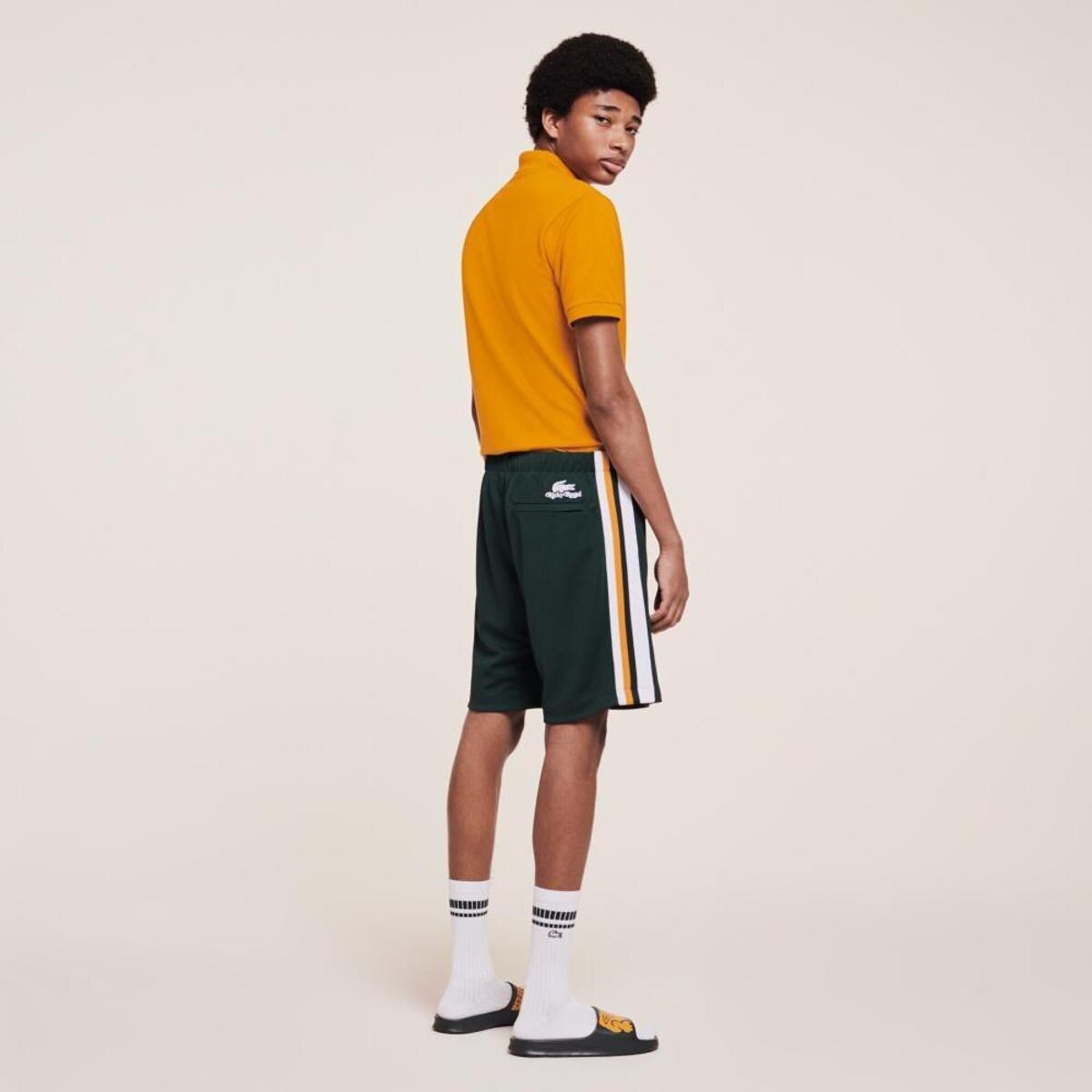 Short masculino Lacoste x Ricky Regal em piqué com faixas