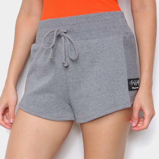 Short Moletom Colcci Disney Feminino - Grafite Menor preço em Short Moletom Colcci Disney Feminino - Grafite