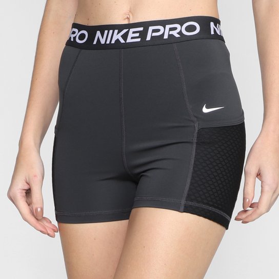 Short Nike 3In Dri-Fit Feminino - Cinza+Preto Menor preço em Short Nike 3In Dri-Fit Feminino - Cinza+Preto