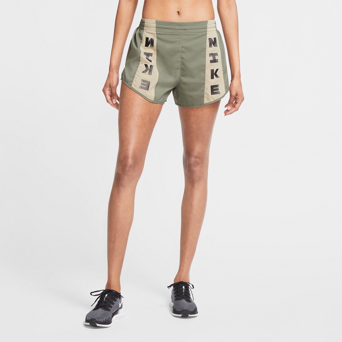 short nike icon clash