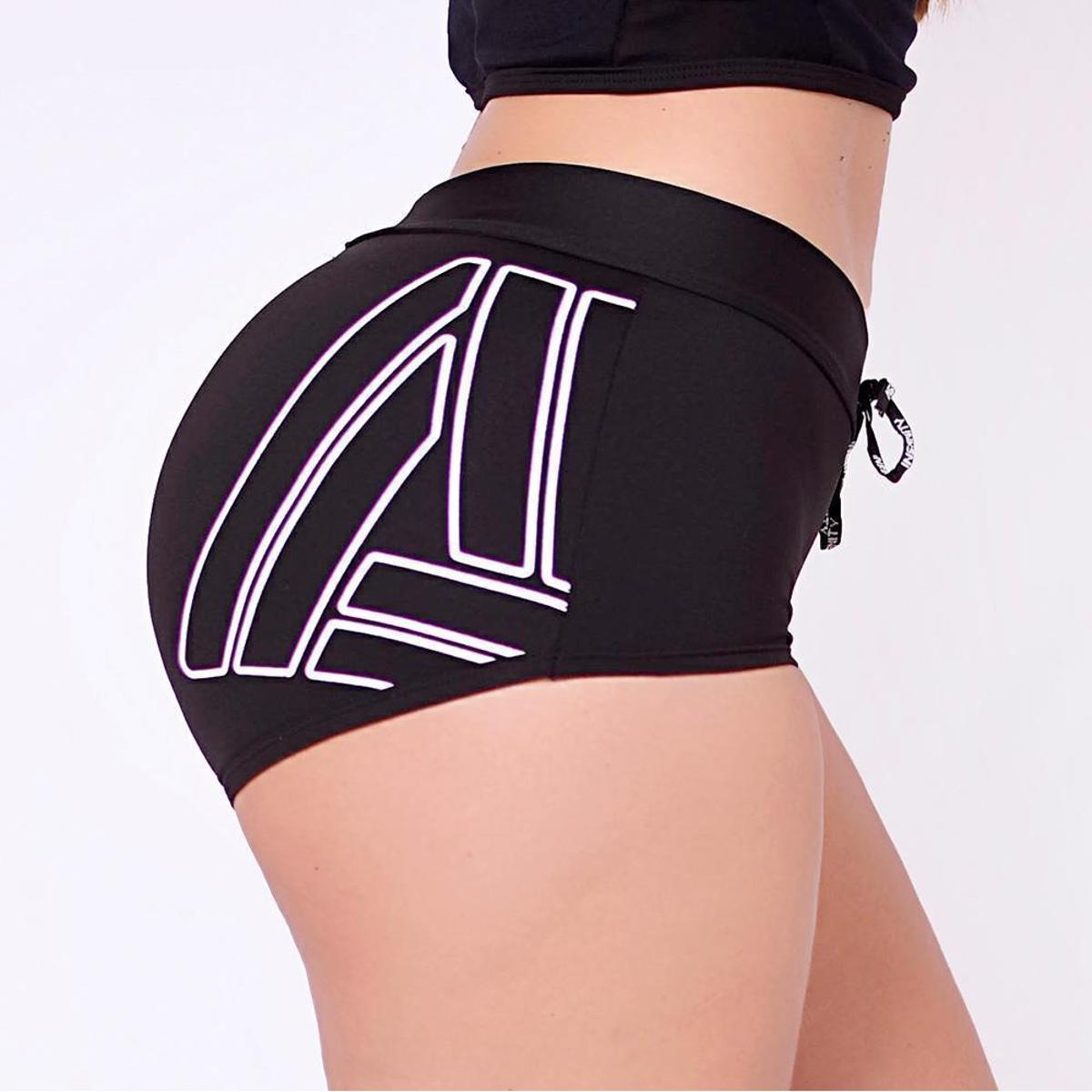 Short Sunquini Hot Pants Suplex Insanity Proud é ruim? Short Sunquini Hot Pants Suplex Insanity Proud é boa?