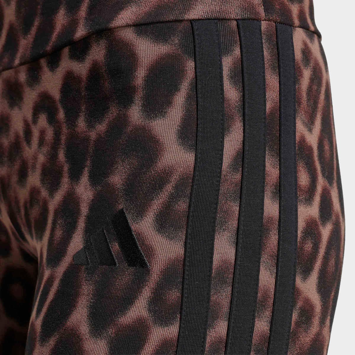 Shorts Adidas Aop 3S Feminino - 3
