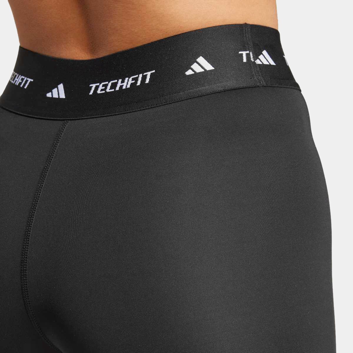 Shorts Adidas Techfit Feminino - 3