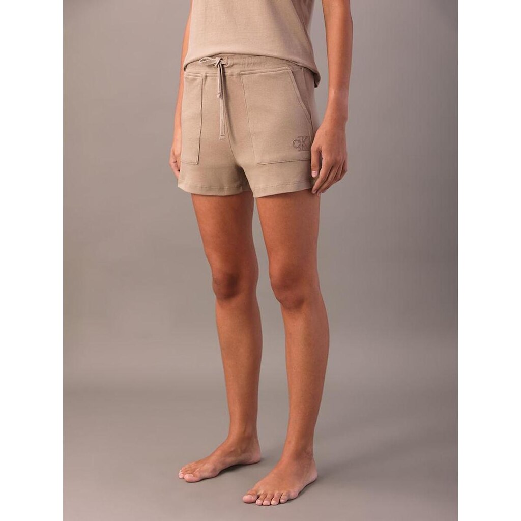 Shorts  Bolsos Suedine