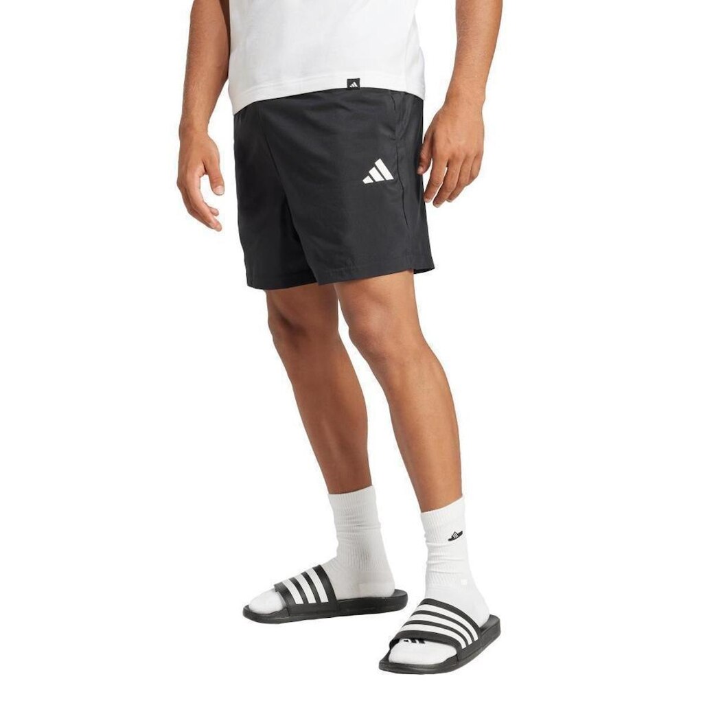 Shorts Chelsea Essentials Logo Pequeno Adidas