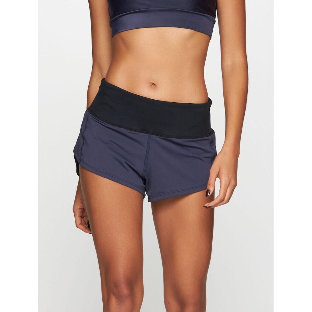 Shorts Curto Liso Move