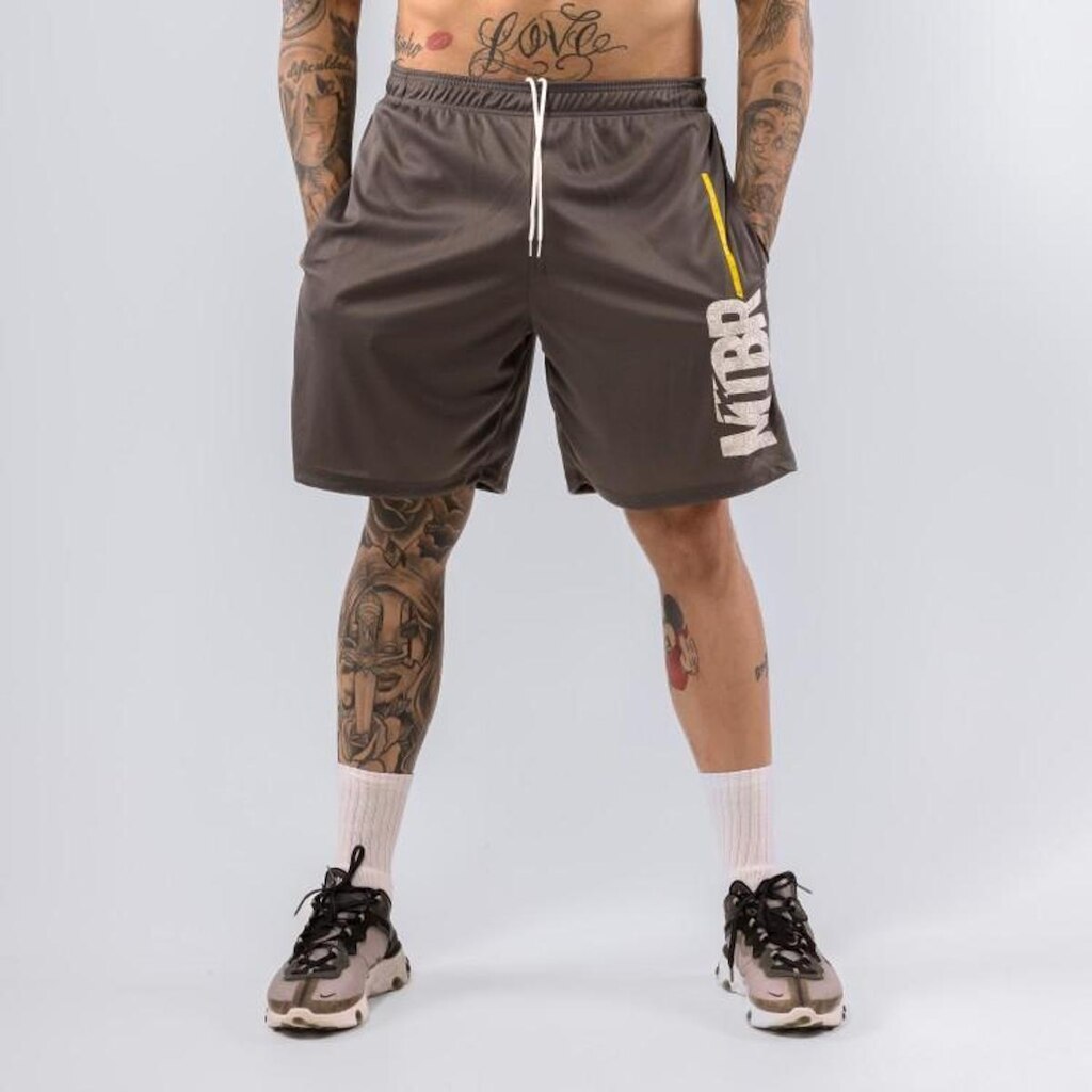 Shorts Dry Outlier