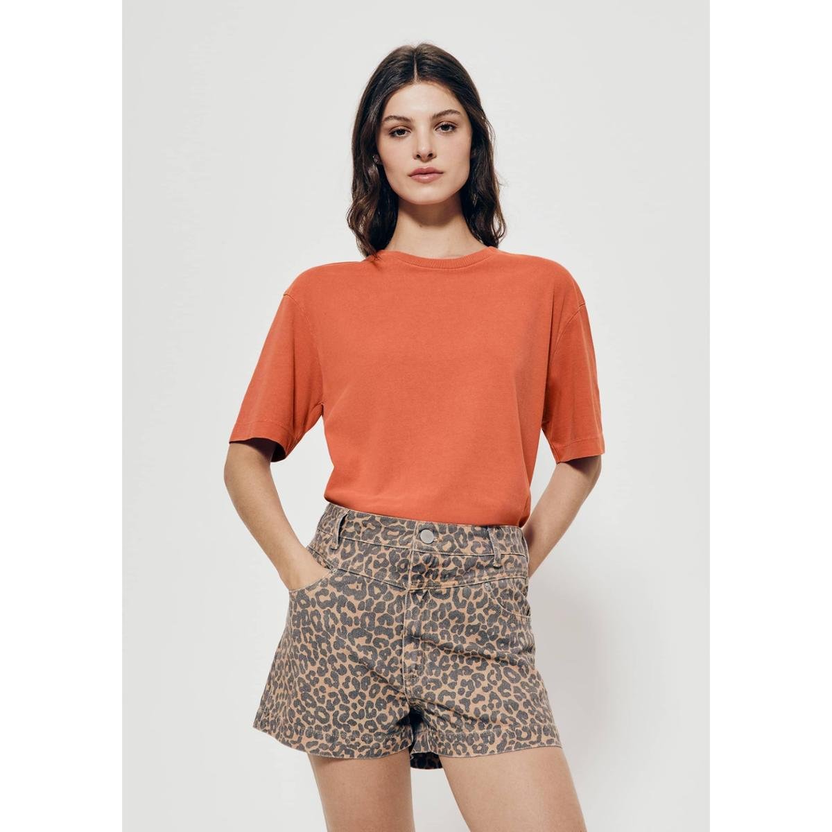 Shorts Feminino De Sarja Animal Print Hering + Livia Menor preço em Shorts Feminino De Sarja Animal Print Hering + Livia