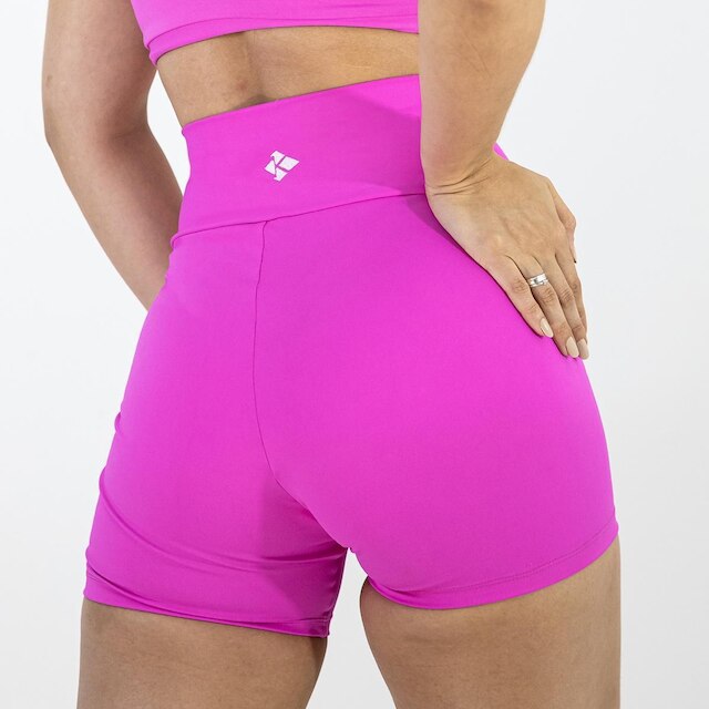 Shorts Kínitro Open Blackout Cintura Transpassada Feminina