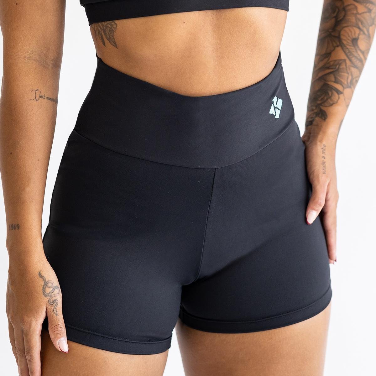 Shorts Kínitro Open Blackout Feminino