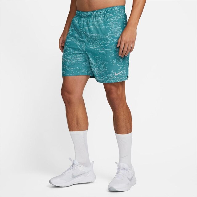 Shorts Nike Dri-FIT Run Division Challenger Masculino - Verde é boa?