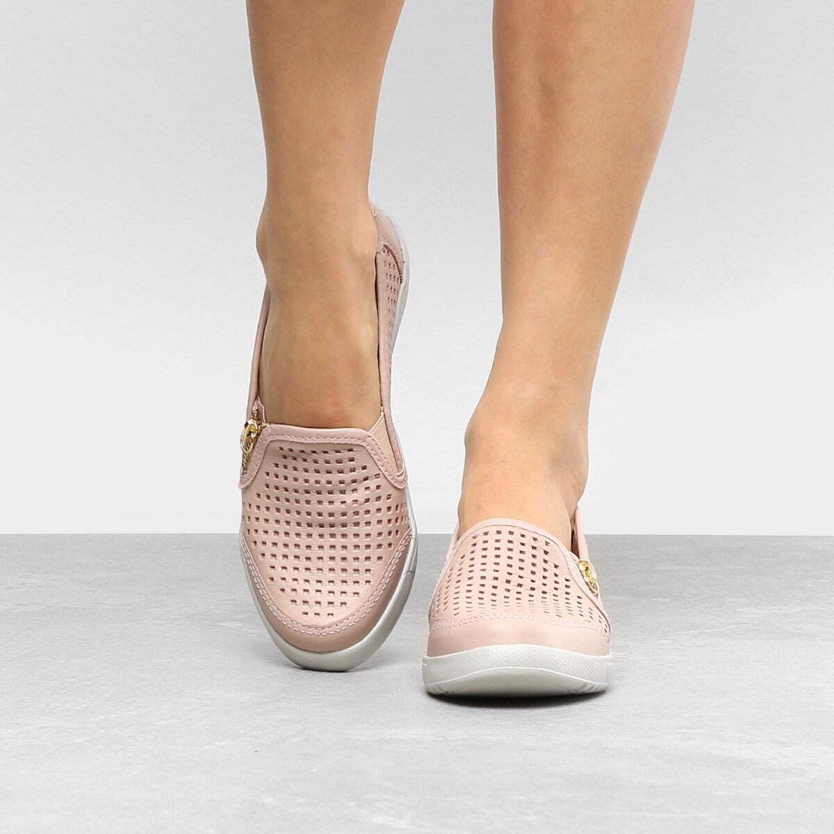 slip on couro kolosh