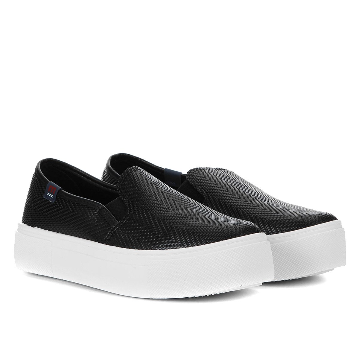 Slip On Moleca Caixa Alta Trama Feminino Preto Netshoes