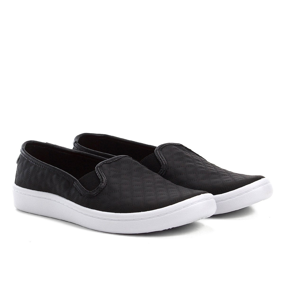 Slip On Moleca Matelassê Feminino - Preto | Netshoes