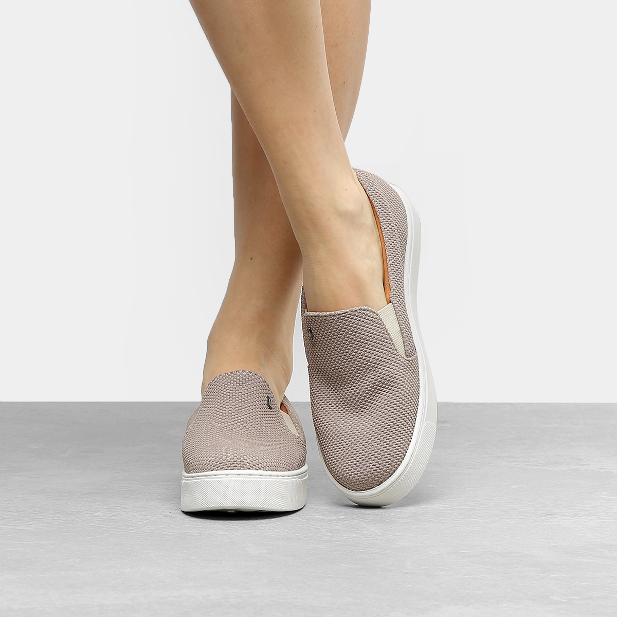 Slip On Santa Lolla Tecido Fiji Feminino - Bege | Netshoes