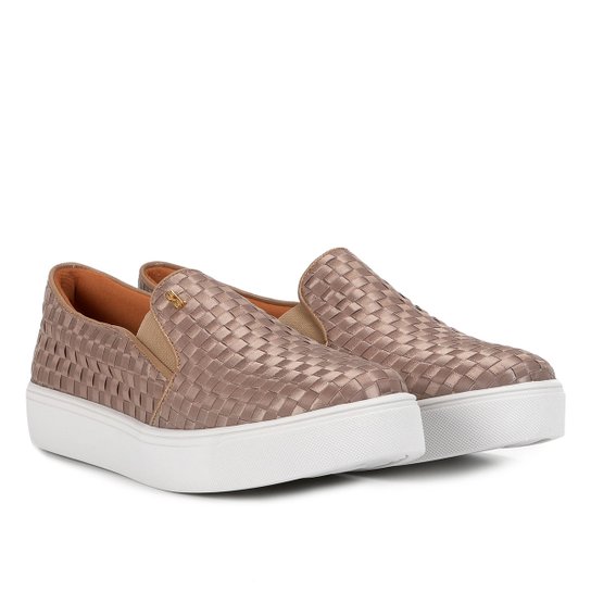Menor preço em Slip On Santa Lolla Tressê Feminino - Nude