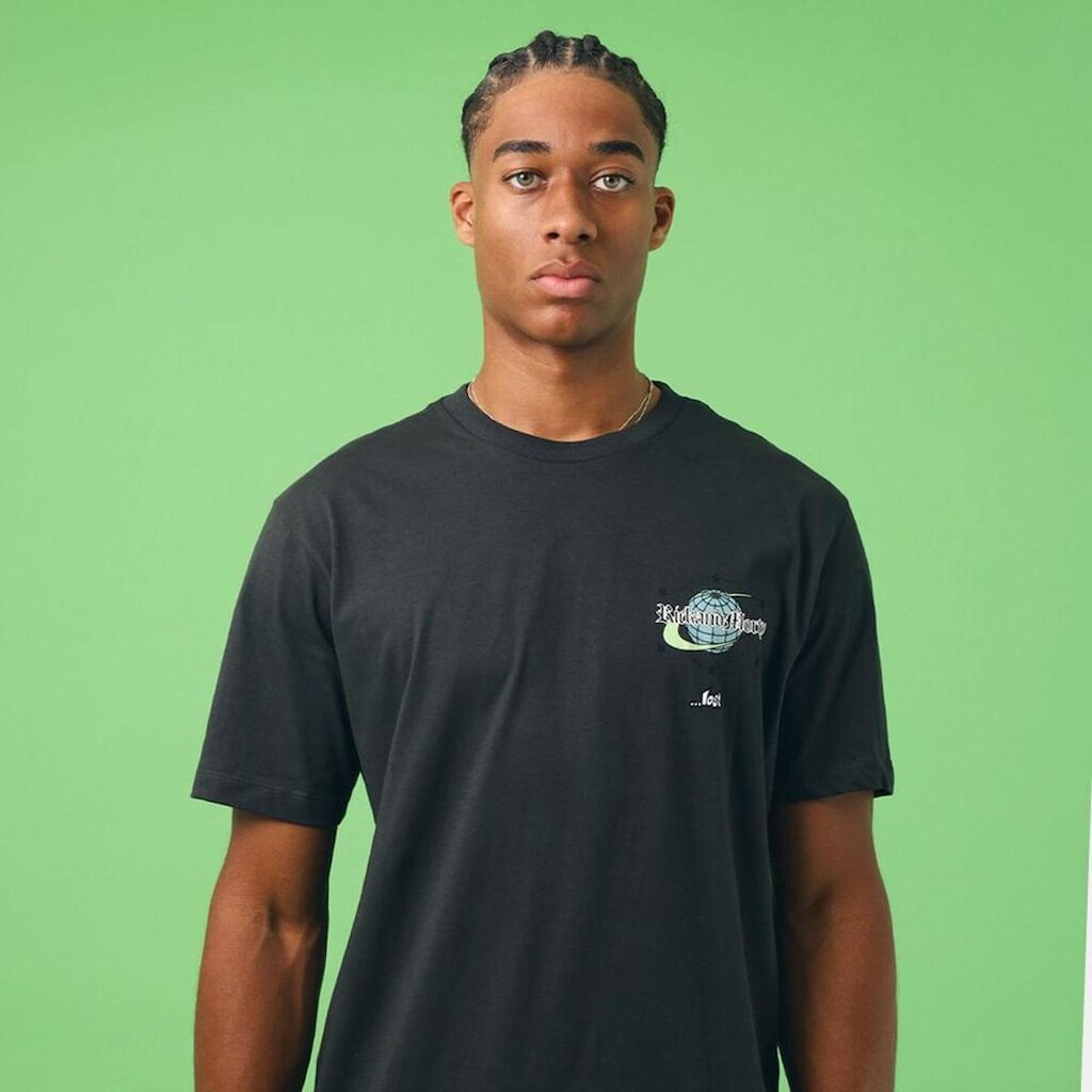 T-Shirt Peace Among World