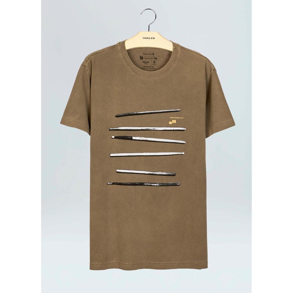 T_shirt stone drumsticks