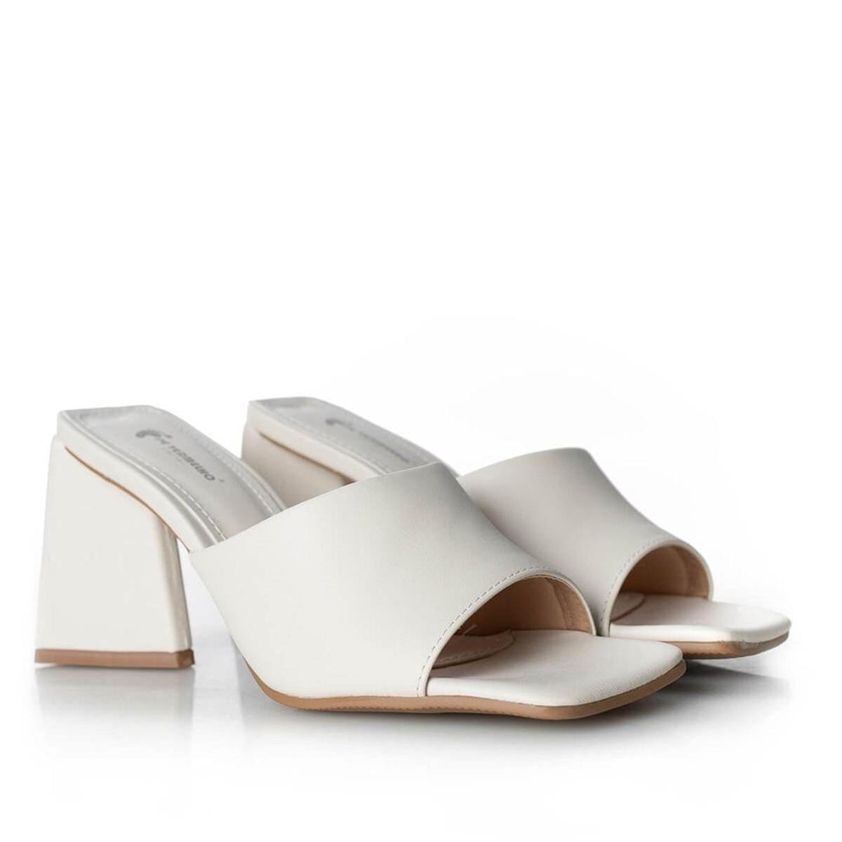 tênis asics squash feminino