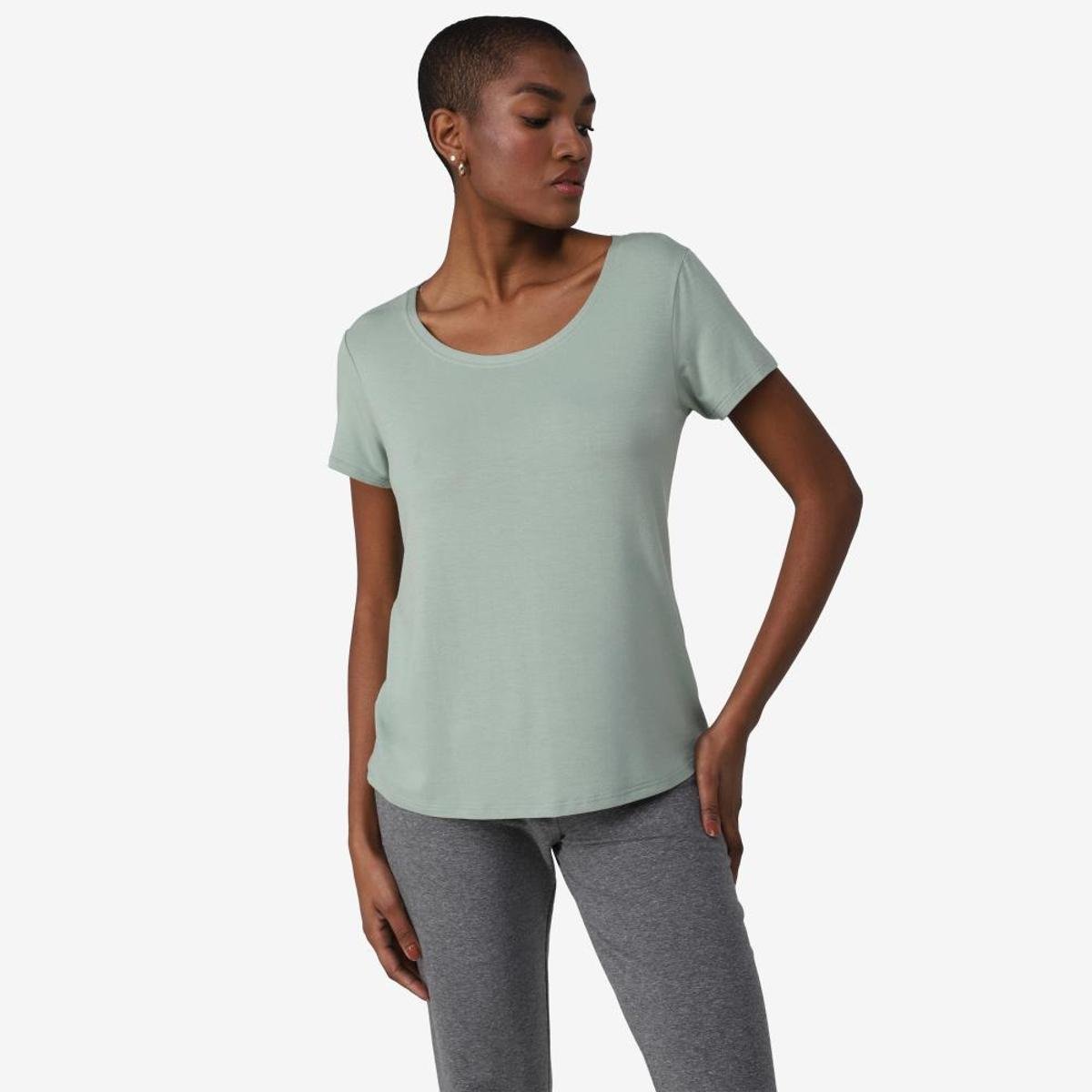 Tech T-Shirt Modal Decote Canoa Feminina Menor preço em Tech T-Shirt Modal Decote Canoa Feminina