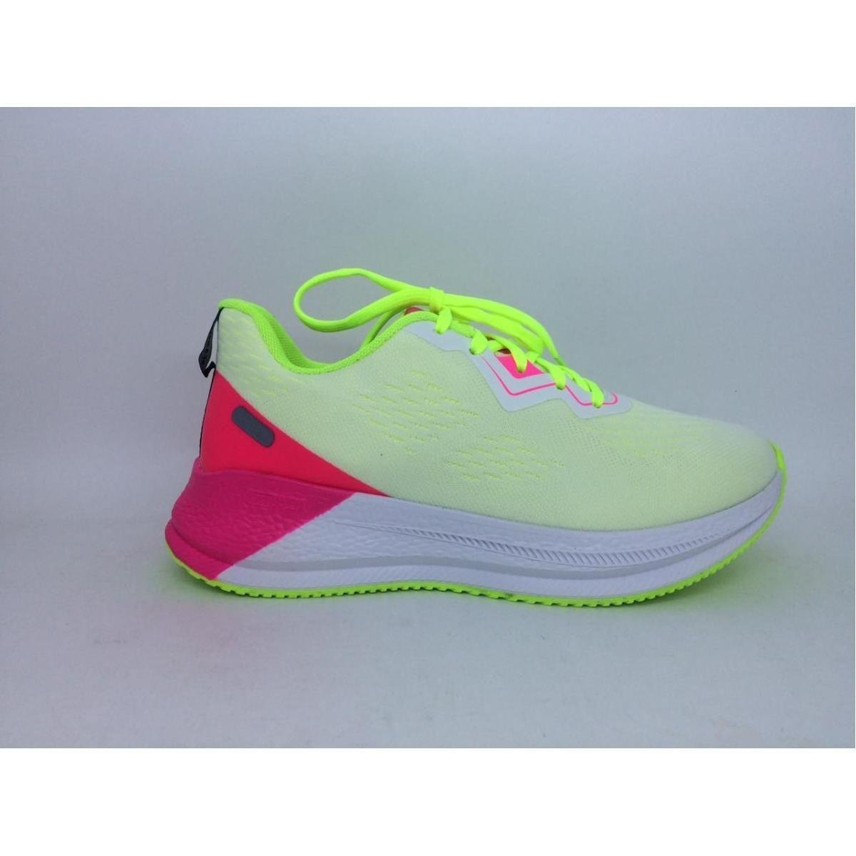 tenis nike amarelo fluorescente