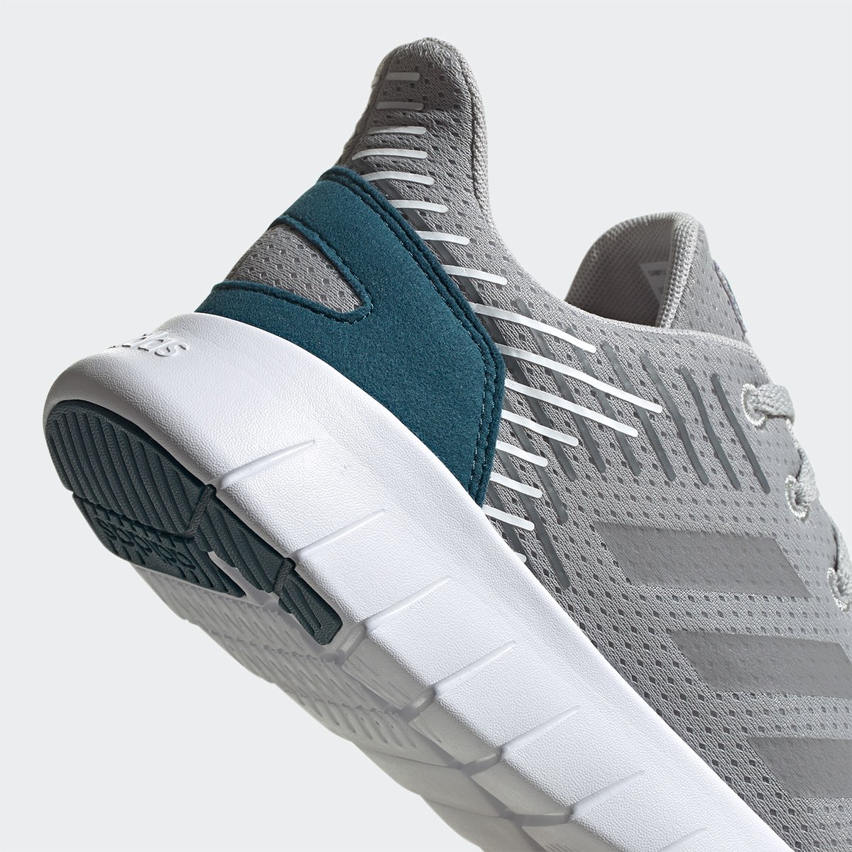 tênis na netshoes adidas