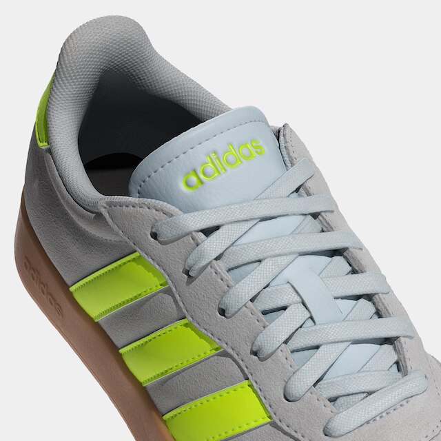 Tênis Adidas Barreda II Feminino