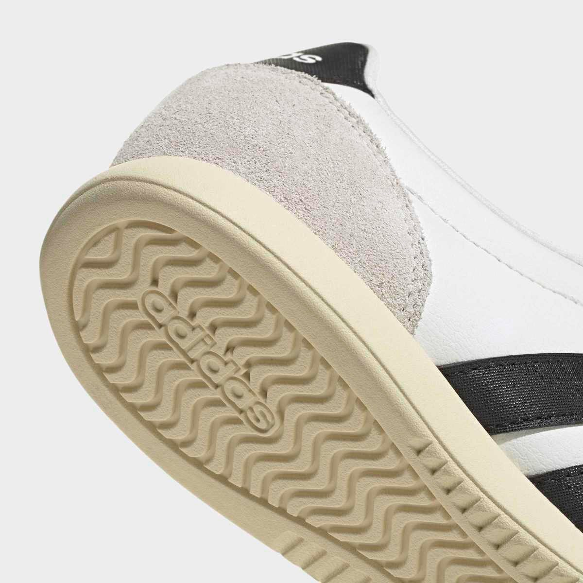 Tênis Adidas Barreda Lo Feminino - 6