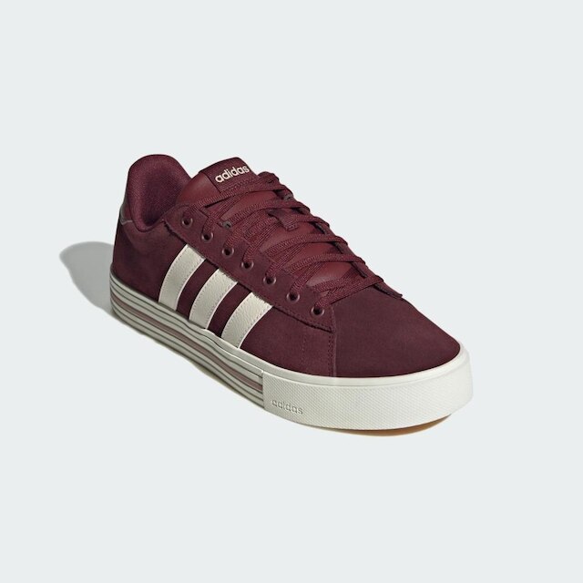 Tênis Adidas Daily 4.0