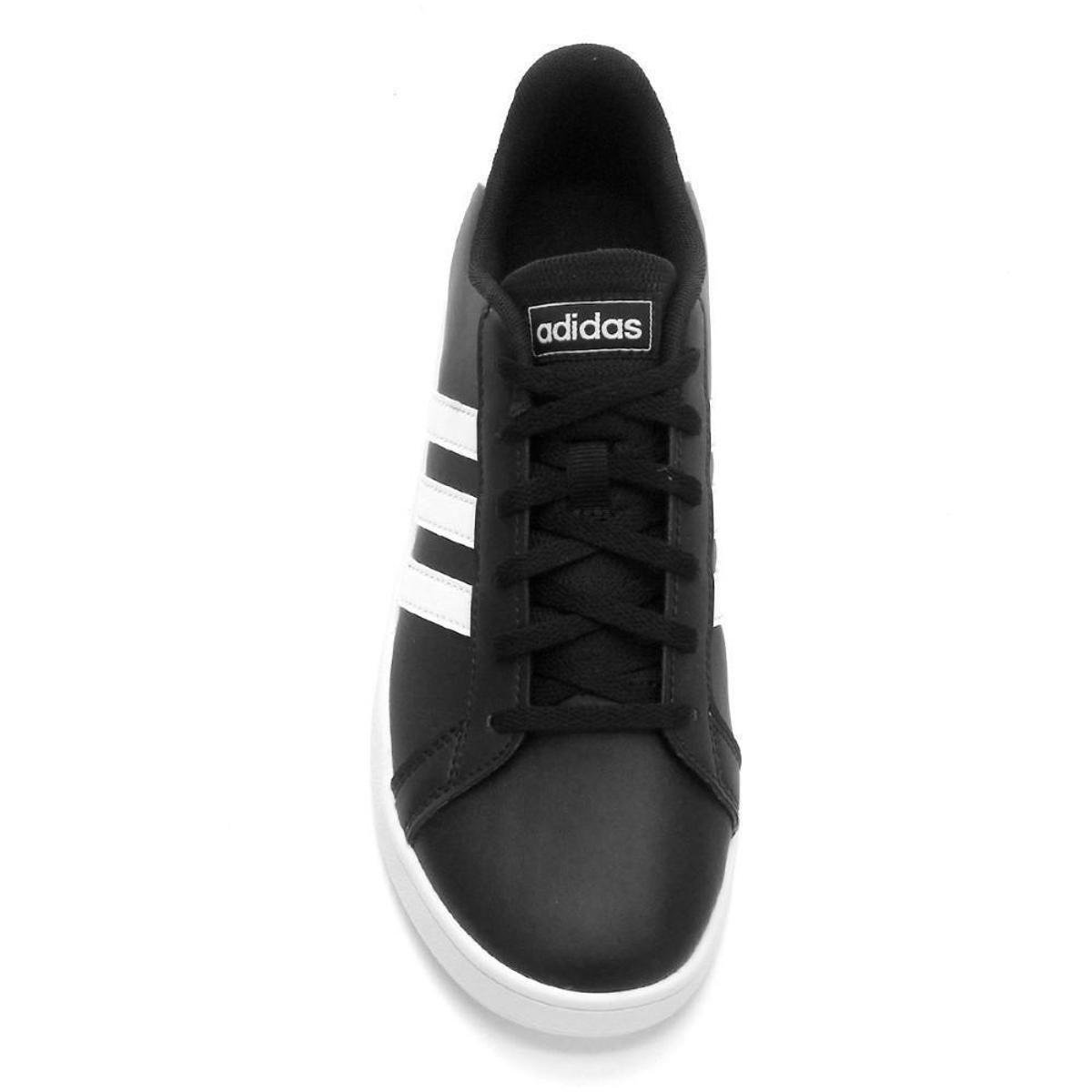 tenis adidas branco e preto infantil