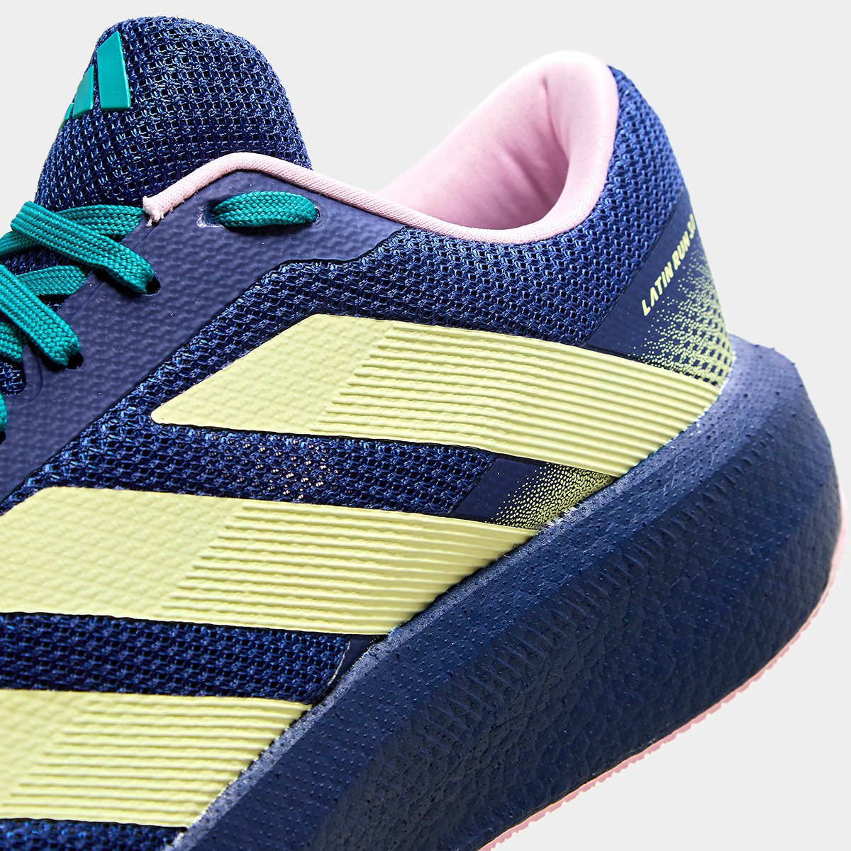 Tênis Adidas Latin Run 3 0 - 5