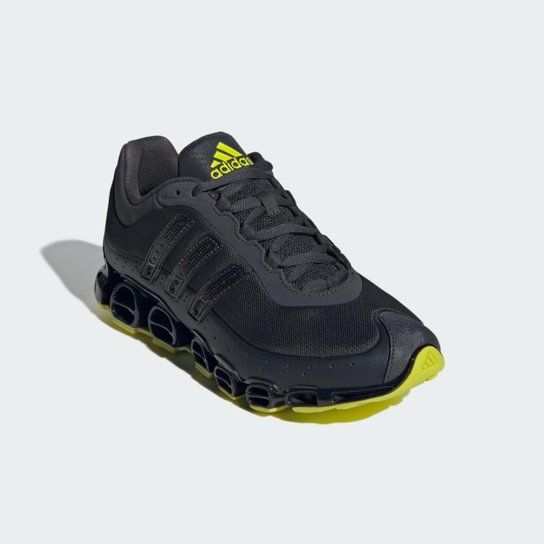 Tênis Adidas Megaride