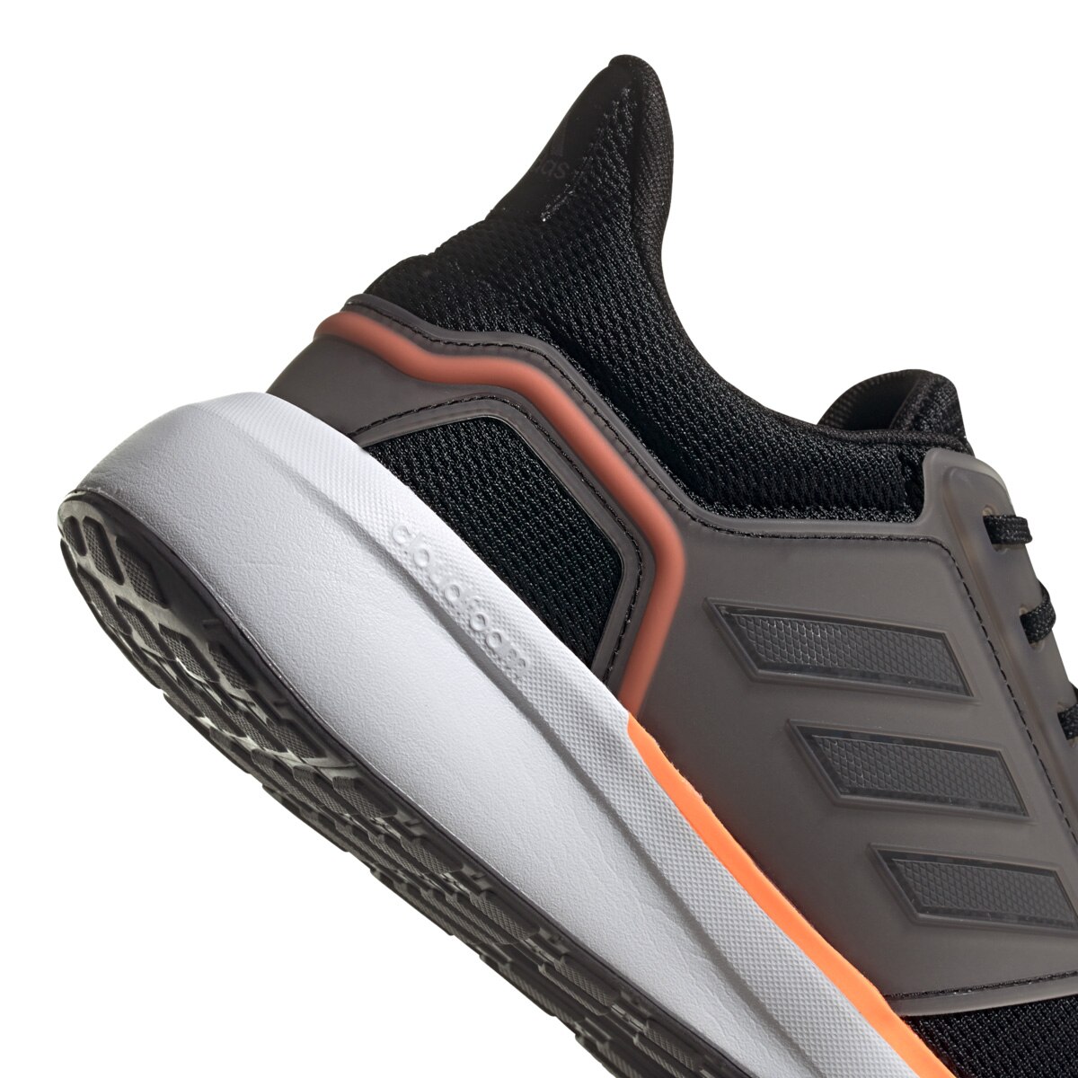 tênis adidas ultracloud
