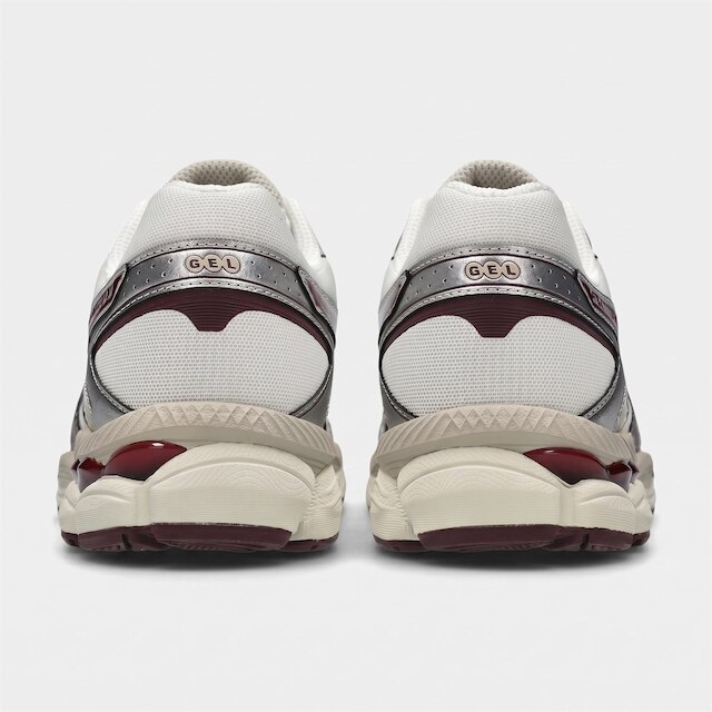 Tênis Asics Gel-Cumulus 16