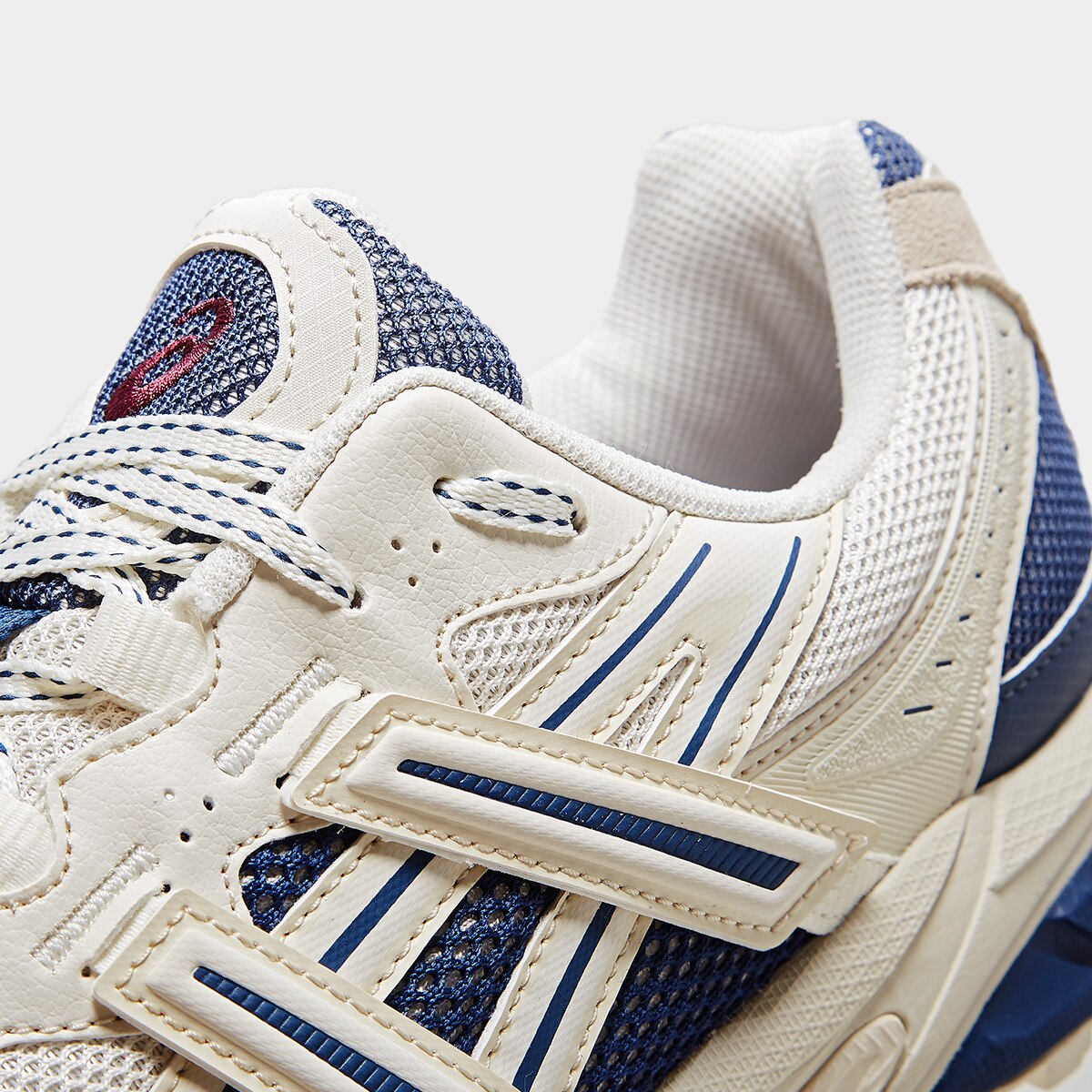 Tênis Asics Gel-Sonoma TR62 Unissex - Bege | Netshoes