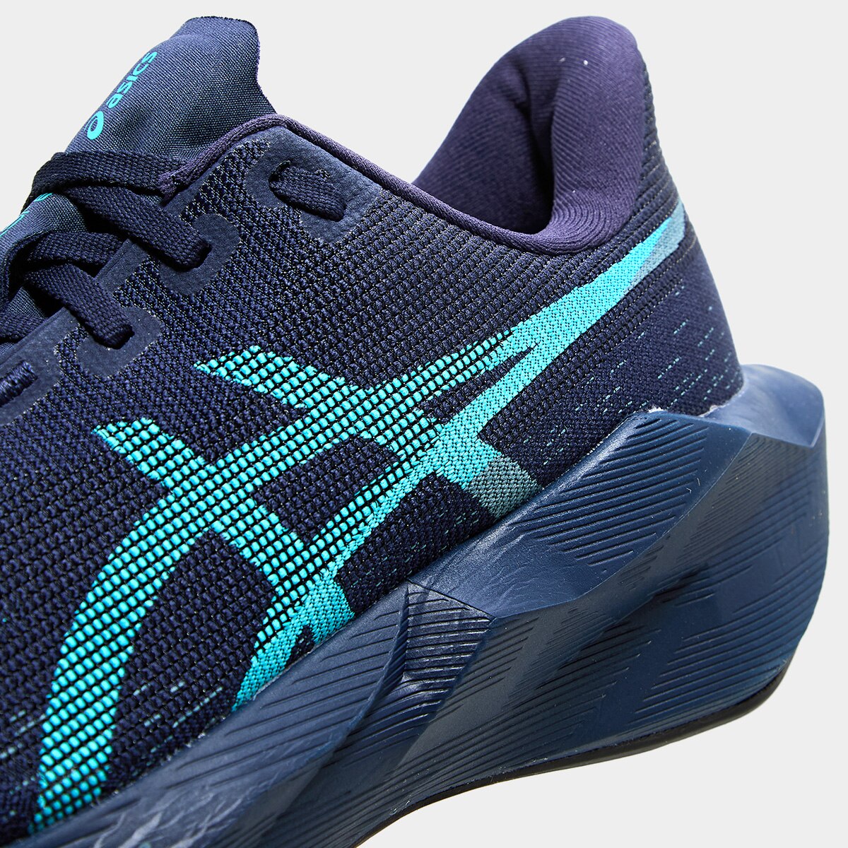 Tênis Asics Novablast 6 Masculino - Azul | Netshoes