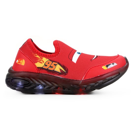 Tênis Bebê Disney com Led Carros Menino - Vermelho+Preto Menor preço em Tênis Bebê Disney com Led Carros Menino - Vermelho+Preto