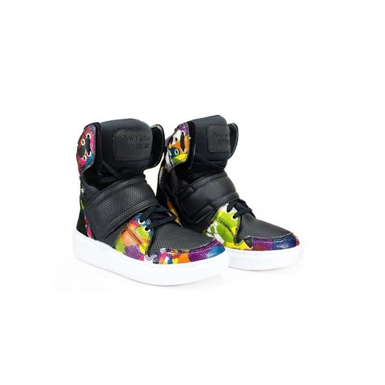 Tênis Bota Treino Feminino Cheia de Marra Sneaker Floral - Preto é ruim? Tênis Bota Treino Feminino Cheia de Marra Sneaker Floral - Preto é boa?
