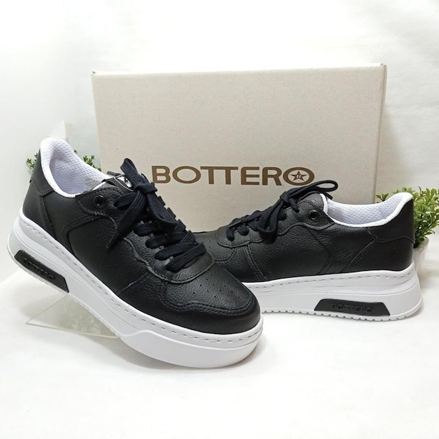 Tênis Bottero Sneakers em Couro preto