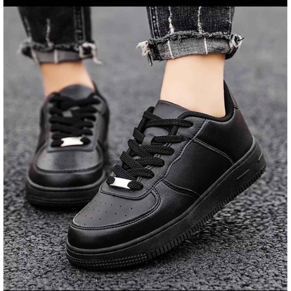 TENIS CASUAL DS LEVE E CONFORTAVEL PRETO Menor preço em TENIS CASUAL DS LEVE E CONFORTAVEL PRETO