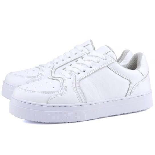 Tênis Casual em Couro Feminino Gutt