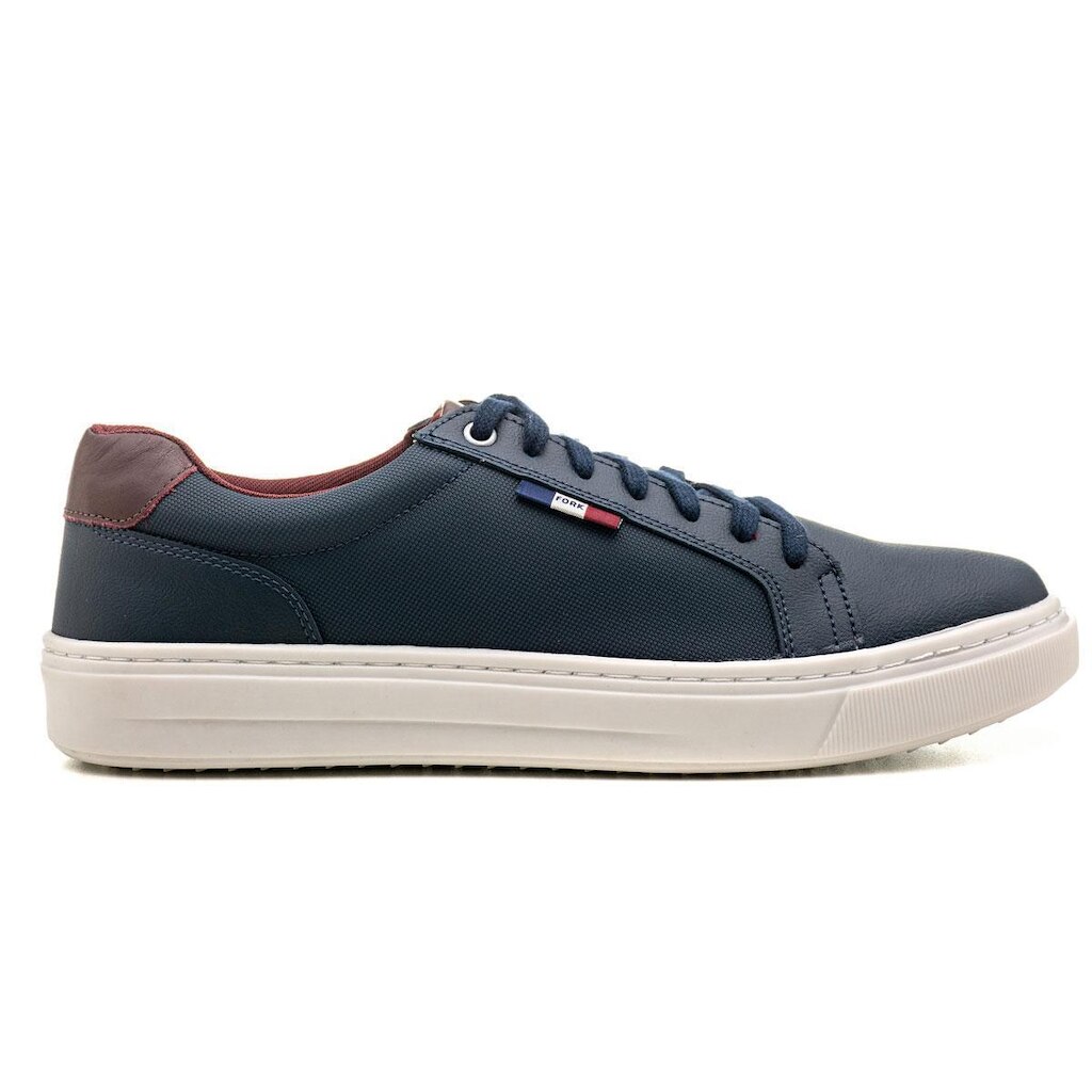 Tênis Casual Masculino Studio Cano Baixo Sola Branca