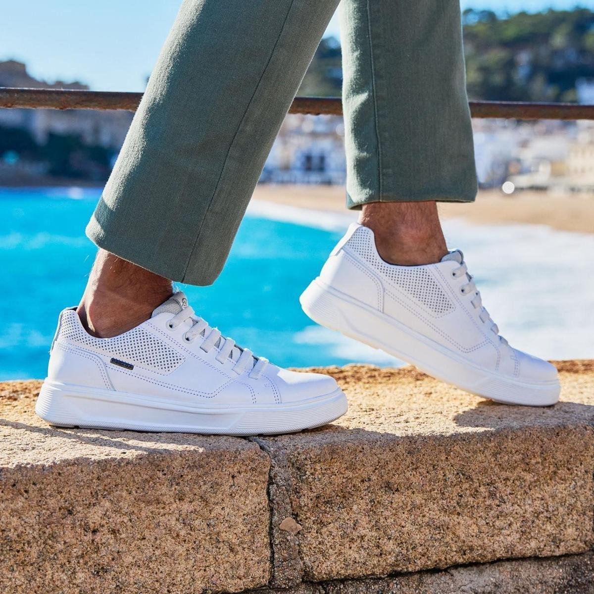 Tênis Casual Pegada Masculino em Couro Branco 110923-01 Branco