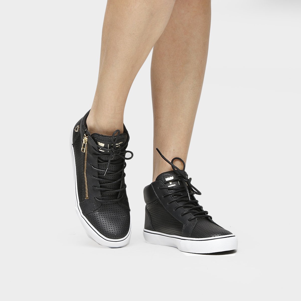 Tênis Cavalera Cano Alto Furadinho Ariana - Preto | Netshoes