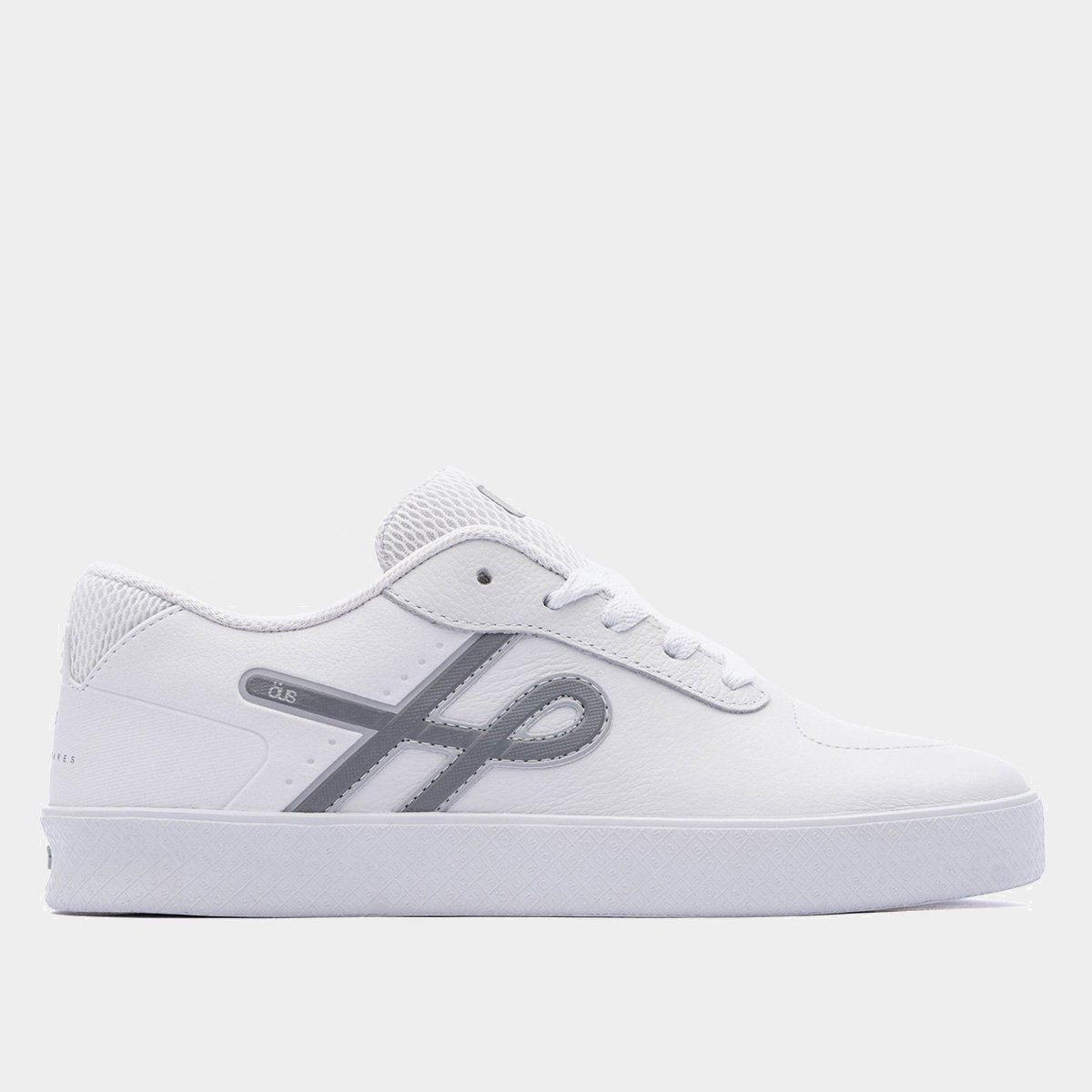 Menor preço em Tênis Couro Öus Emergente Unissex